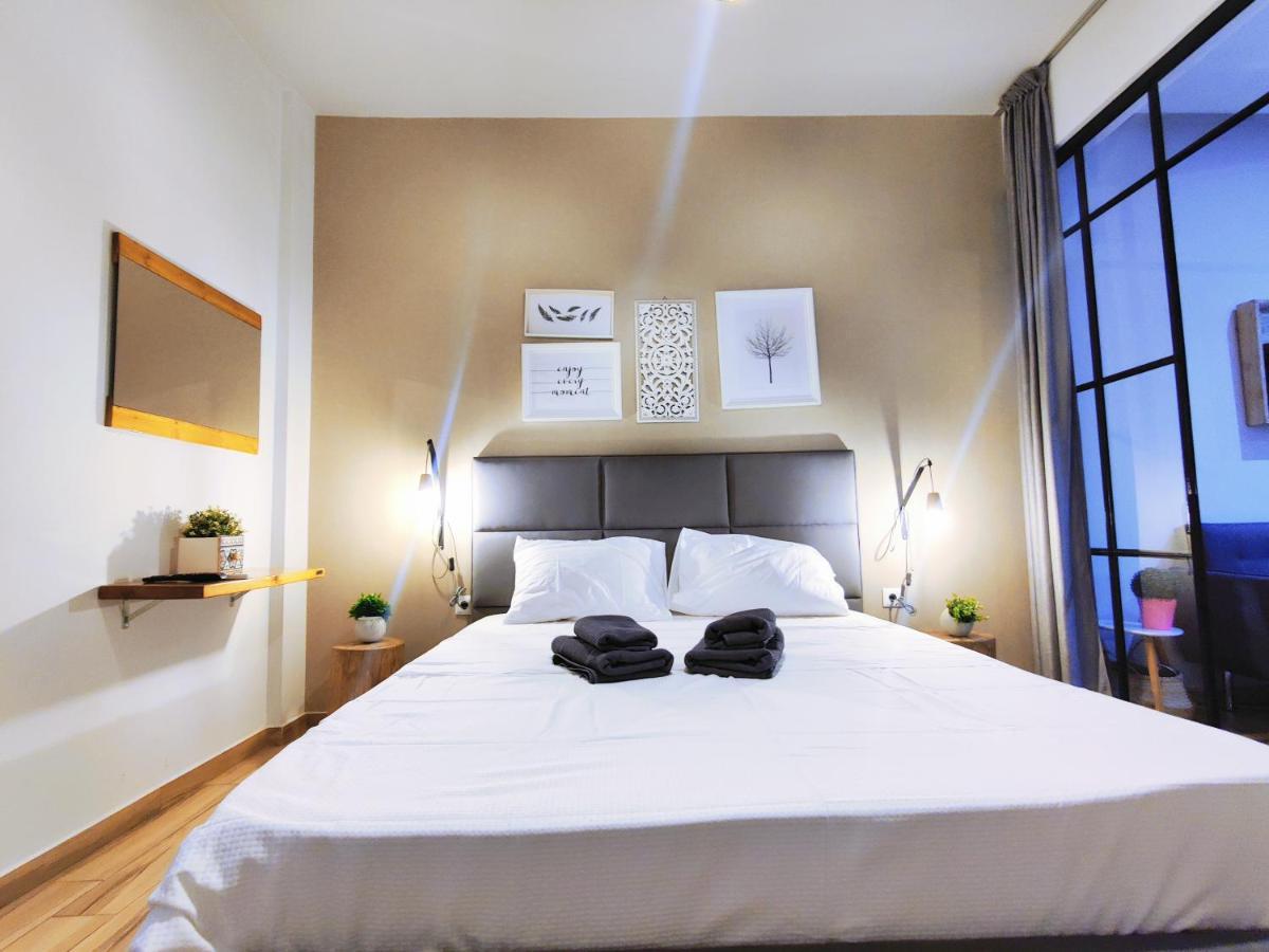 Wsd Luxury Stylish 2Bedroom Apartment With Blacony 1' To Metro Aten Exteriör bild