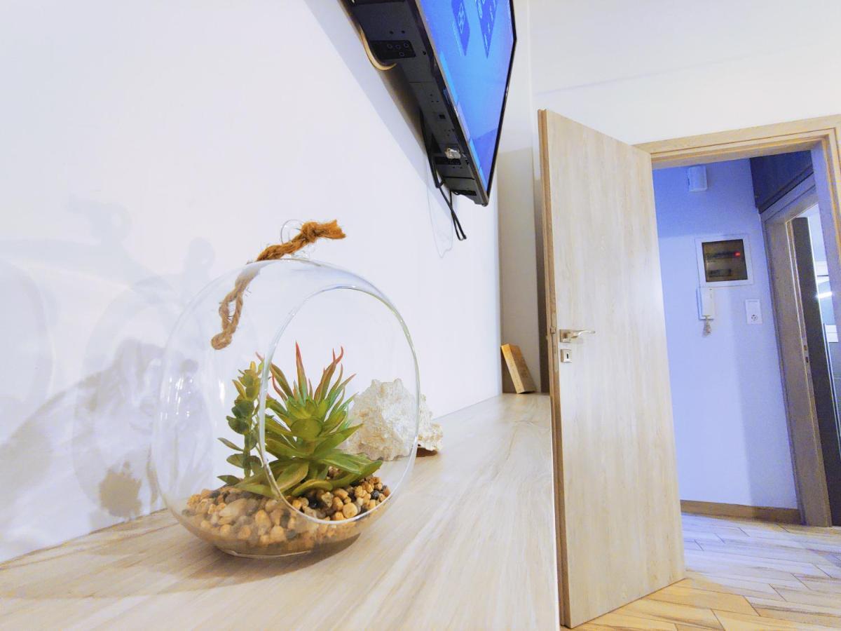 Wsd Luxury Stylish 2Bedroom Apartment With Blacony 1' To Metro Aten Exteriör bild